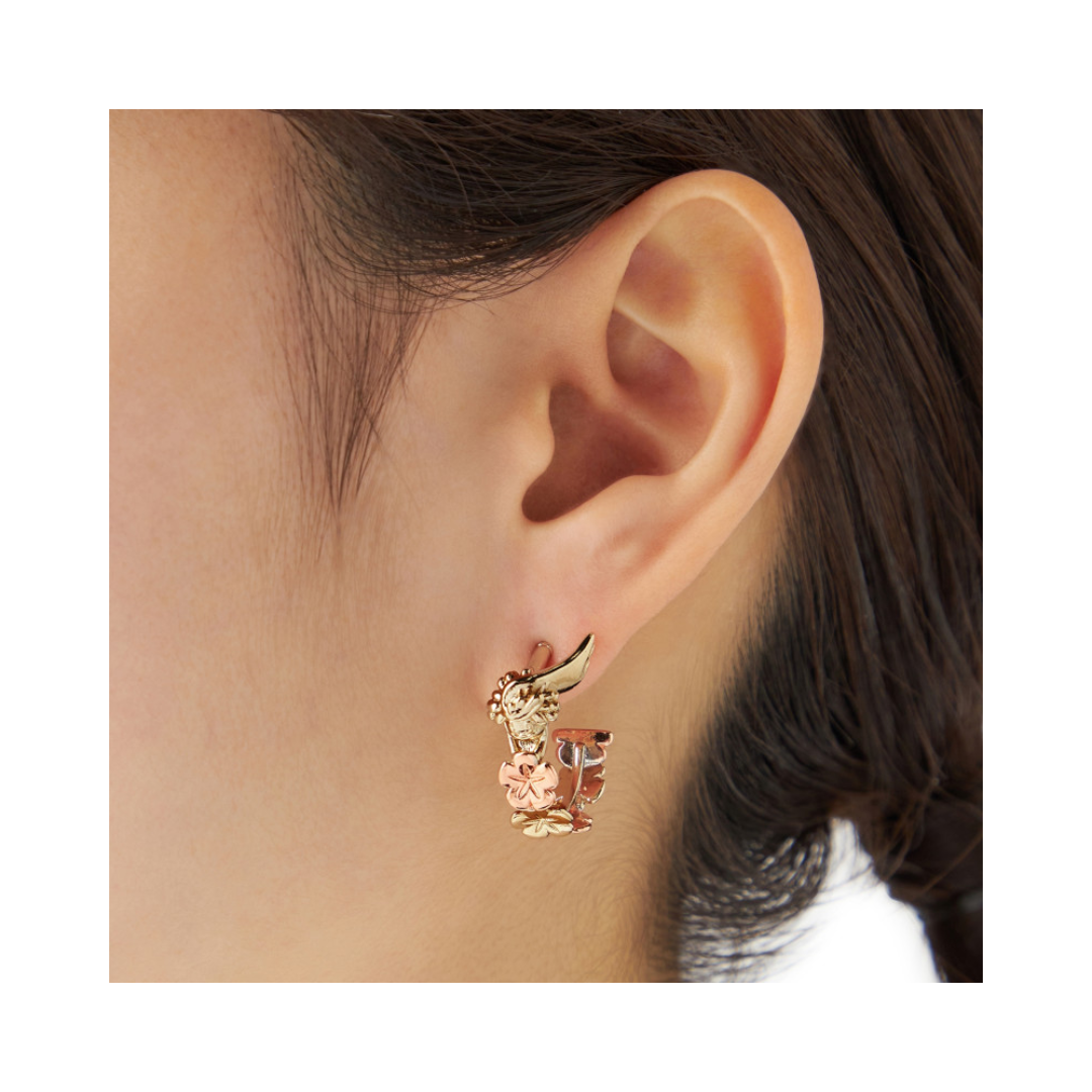 Pokemon Center Japan Exclusive Jewellery: Comfey Earrings